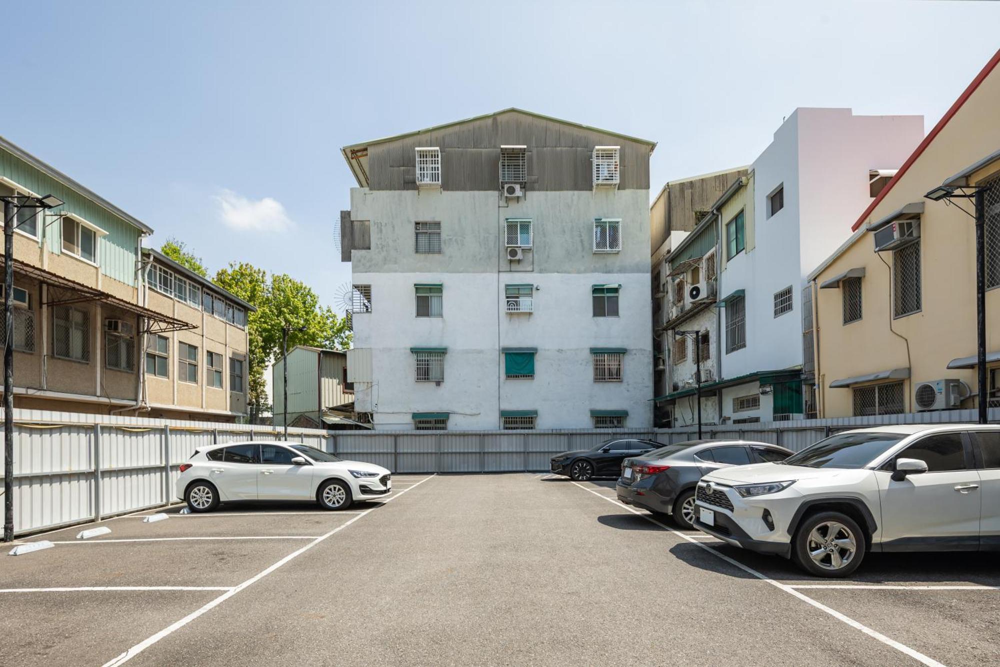 Kindness Hotel - Tainan Minsheng Esterno foto