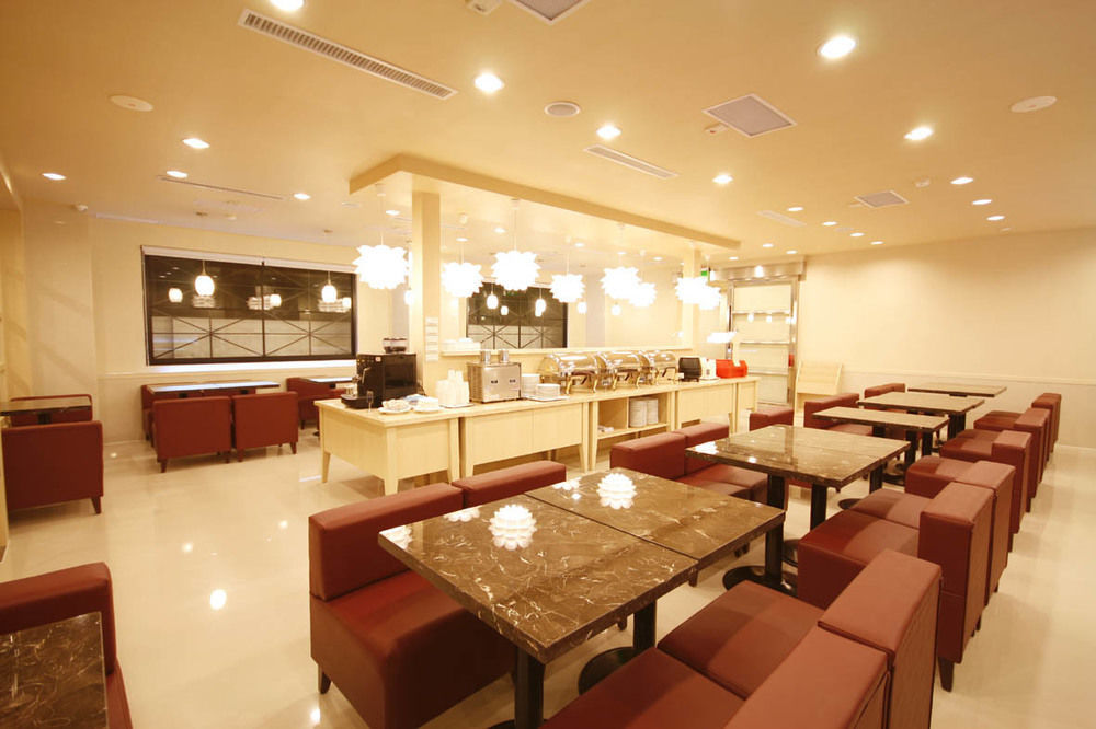 Kindness Hotel - Tainan Minsheng Esterno foto
